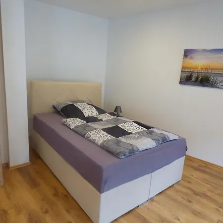 Gaestehaus-city Apartman *